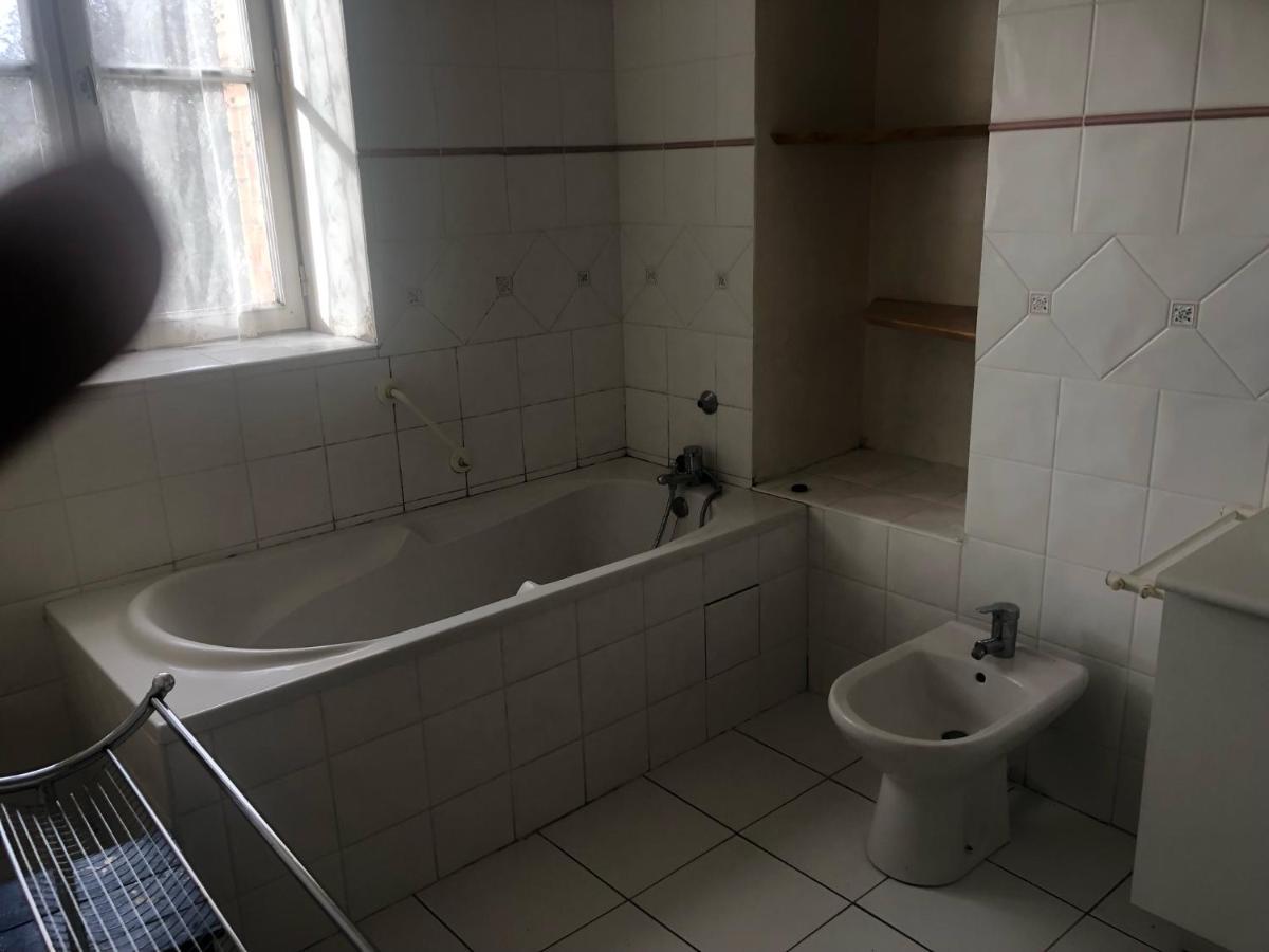 Gite -Belle Maison Dans Une Ancienne Ecole-Tarif Reduit Hors We ! شْوَزو المظهر الخارجي الصورة